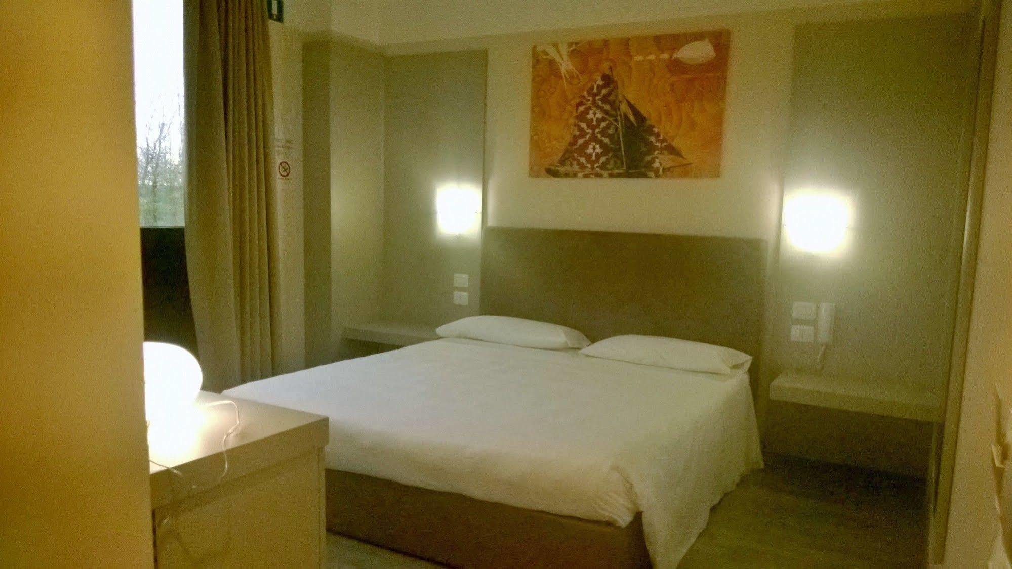 Hotel Motel Piu' Vaiano Cremasco Экстерьер фото